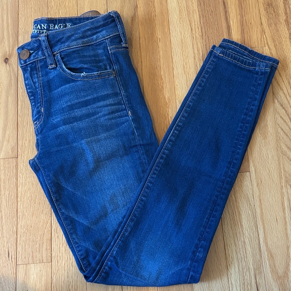 American Eagle Outfitters Dark Blue Jeans